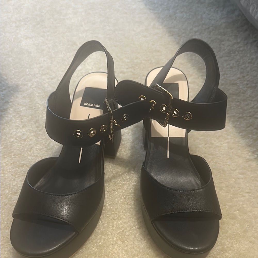 Black Women's Sandals